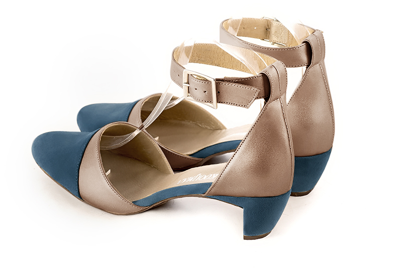 Peacock blue and tan beige women's open side shoes, with a strap around the ankle. Round toe. Low comma heels. Rear view - Florence KOOIJMAN